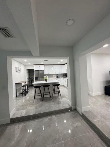 632 Las Palmas Park, Boynton Beach, FL 33435