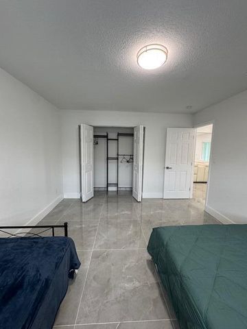 632 Las Palmas Park, Boynton Beach, FL 33435