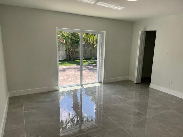 632 Las Palmas Park, Boynton Beach, FL 33435