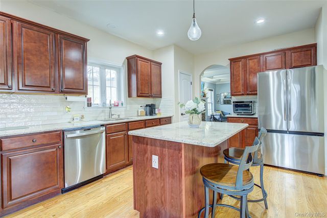 20 Tanyas Court, Monroe, NY 10950