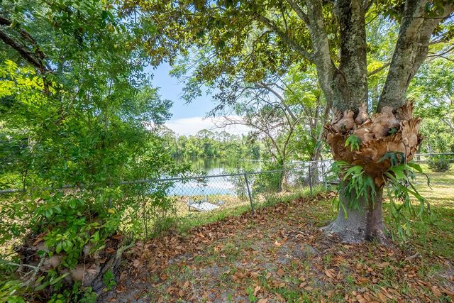 113 FARRAGUT DRIVE, Palm Coast, FL 32137