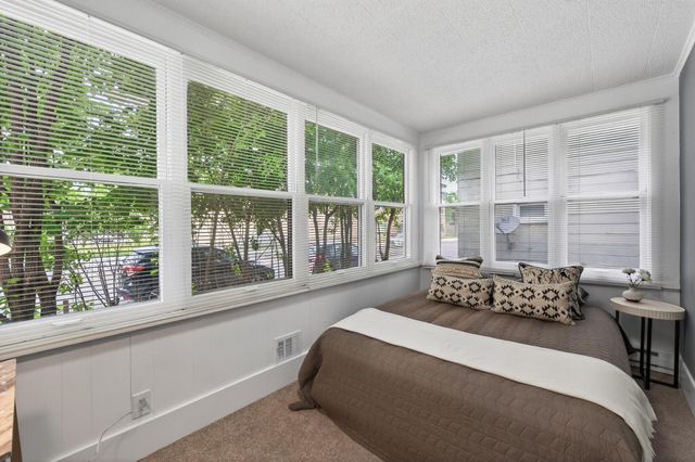 1058 Arcade Street, Saint Paul, MN 55106