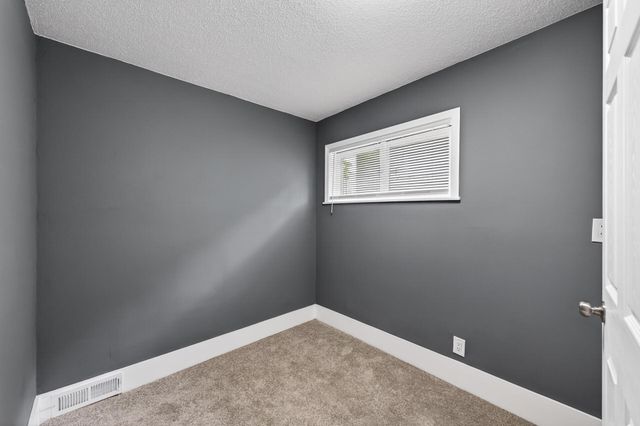 1058 Arcade Street, Saint Paul, MN 55106