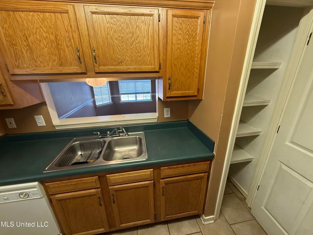 1531 Chelsea Lane, Richland, MS 39218