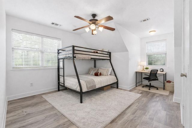 20407 Deer Run Road, Damon, TX 77430