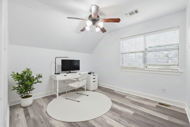 20407 Deer Run Road, Damon, TX 77430