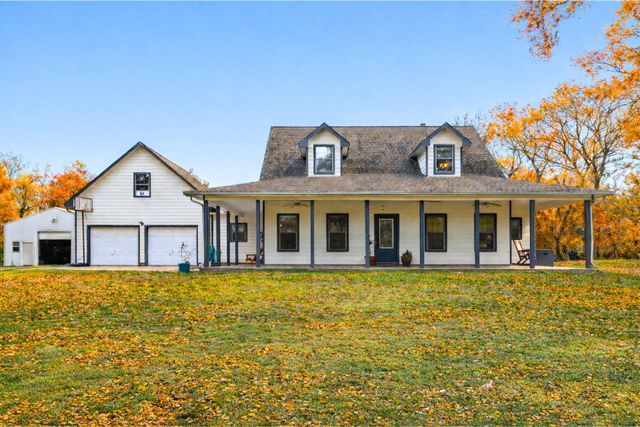 20407 Deer Run Road, Damon, TX 77430