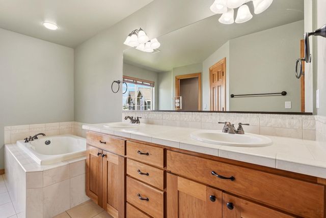 4429 S Williamson Ln, Spokane, WA 99223