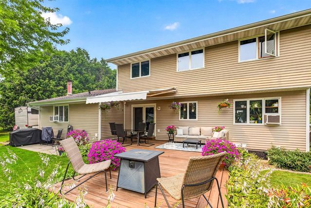 W7681 HILLWOOD COURT, Hortonville, WI 54944