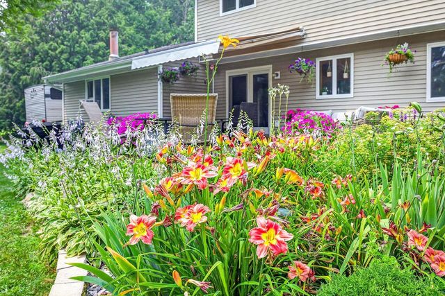 W7681 HILLWOOD COURT, Hortonville, WI 54944