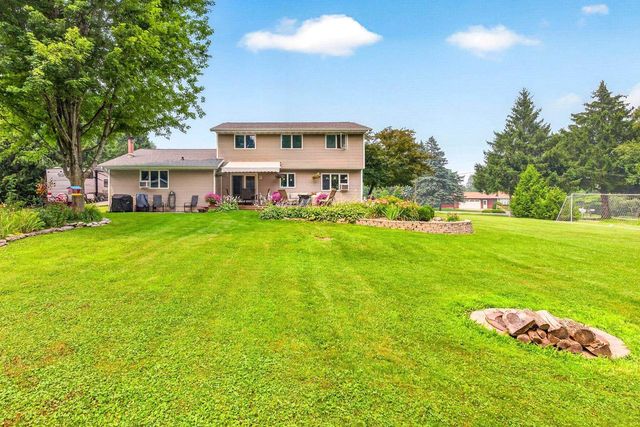 W7681 HILLWOOD COURT, Hortonville, WI 54944
