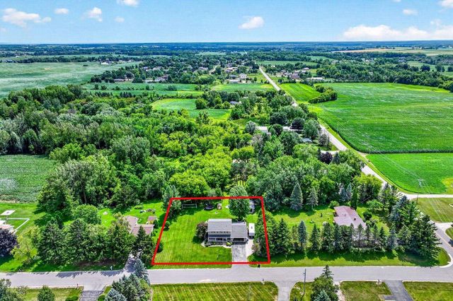 W7681 HILLWOOD COURT, Hortonville, WI 54944