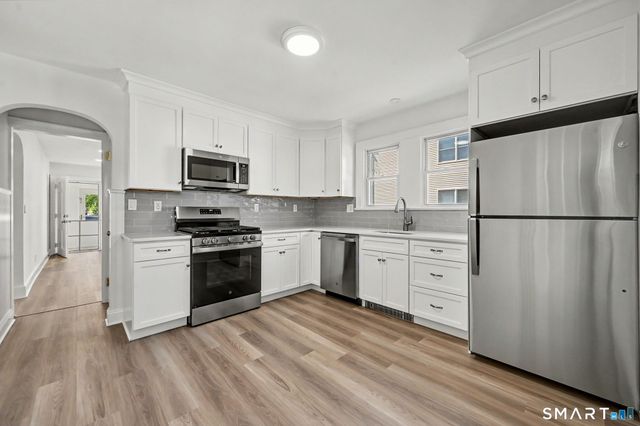 15 Whitmore Lane, Stamford, CT 06902