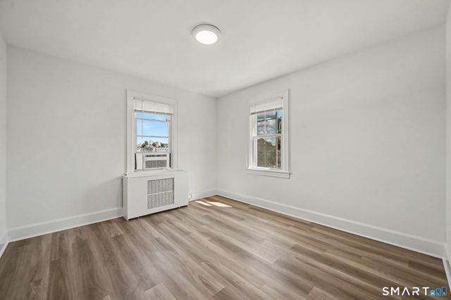 15 Whitmore Lane, Stamford, CT 06902