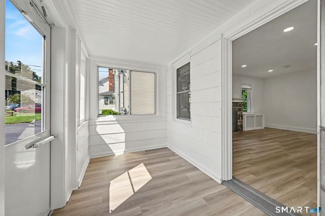 15 Whitmore Lane, Stamford, CT 06902
