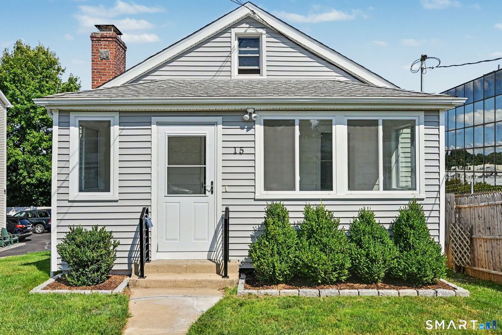 15 Whitmore Lane, Stamford, CT 06902