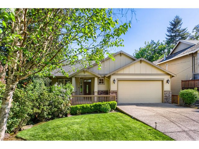 2020 SUNSET Ave, West Linn, OR 97068