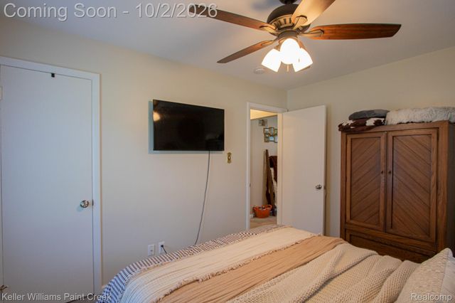 7685 Metz Drive, Shelby Charter Township, MI 48316