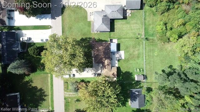 7685 Metz Drive, Shelby Charter Township, MI 48316