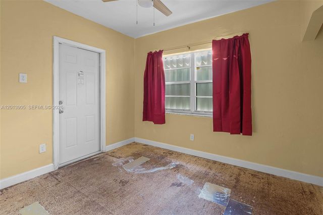 351 E 14th Street, Hialeah, FL 33010