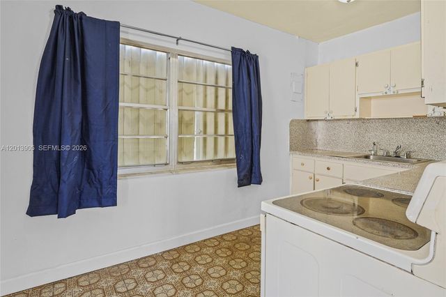 351 E 14th Street, Hialeah, FL 33010