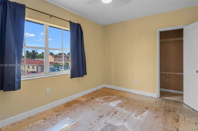 351 E 14th Street, Hialeah, FL 33010