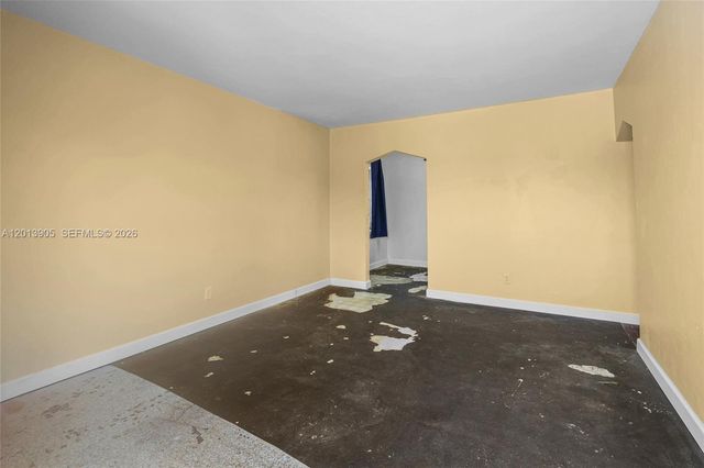 351 E 14th Street, Hialeah, FL 33010