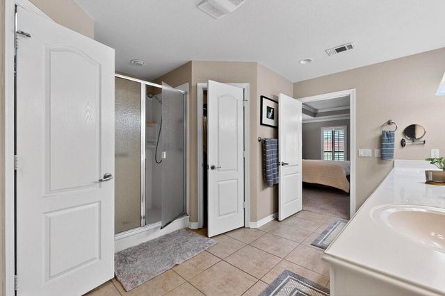 1115 Cresthaven Drive 13, Cedar Hill, TX 75104