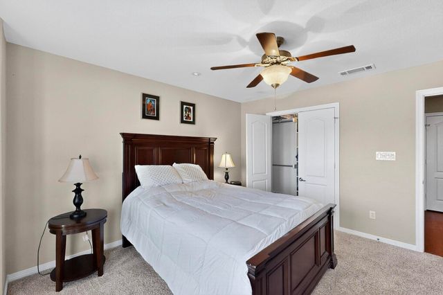 1115 Cresthaven Drive 13, Cedar Hill, TX 75104