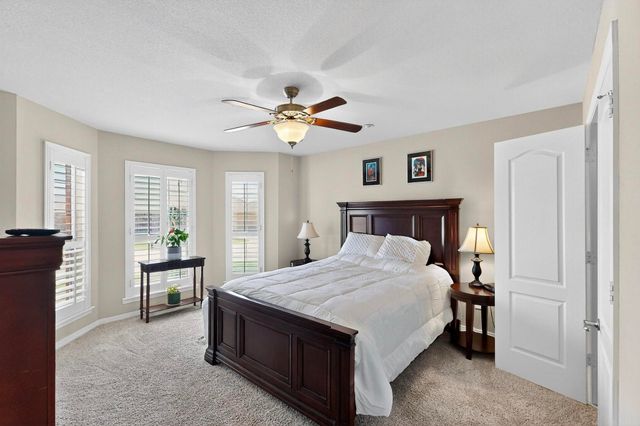 1115 Cresthaven Drive 13, Cedar Hill, TX 75104