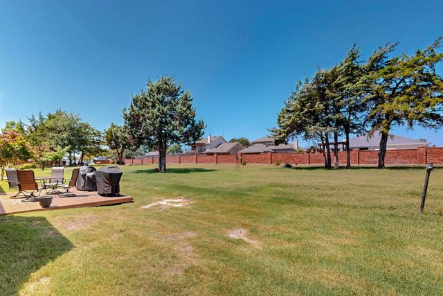 1115 Cresthaven Drive 13, Cedar Hill, TX 75104