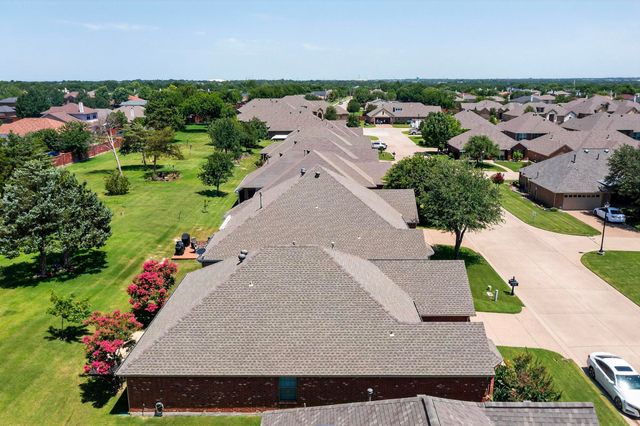 1115 Cresthaven Drive 13, Cedar Hill, TX 75104