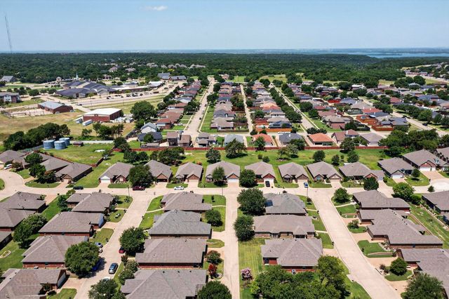 1115 Cresthaven Drive 13, Cedar Hill, TX 75104