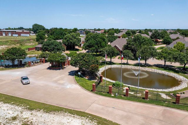 1115 Cresthaven Drive 13, Cedar Hill, TX 75104