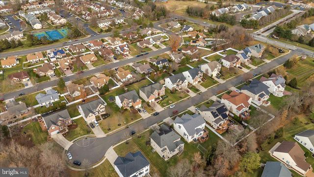 14 CROFTON CHASE CT, Marlton, NJ 08053