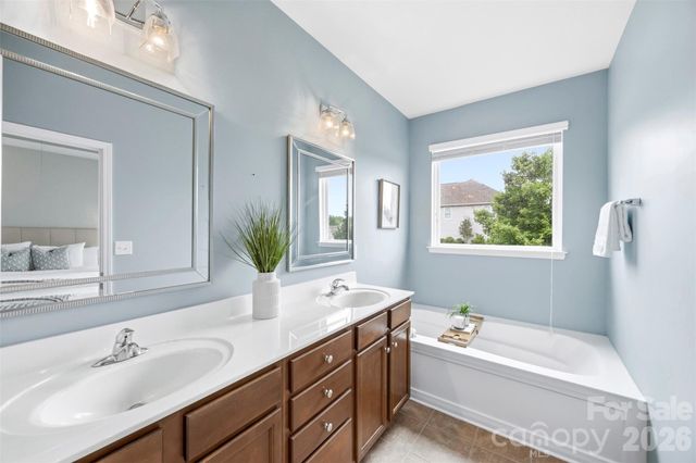 10974 Aspen Ridge Lane NW, Concord, NC 28027