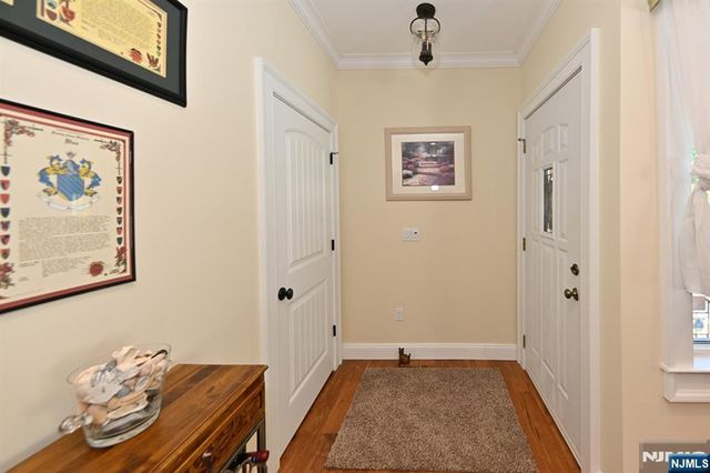 115 Laurel Avenue, Pompton Lakes, NJ 07442