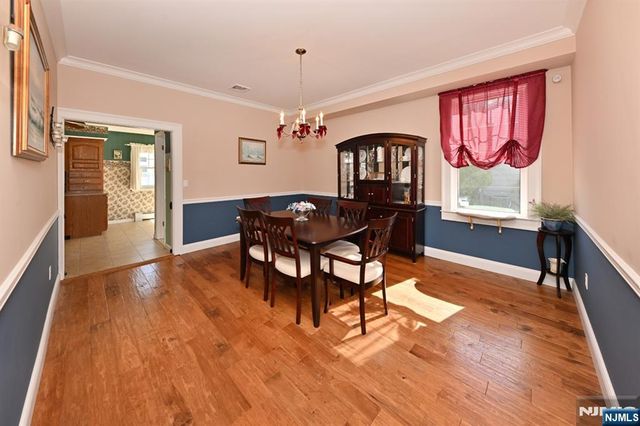 115 Laurel Avenue, Pompton Lakes, NJ 07442