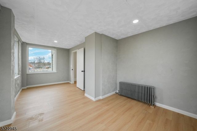 501 Centennial Ave, Cranford Twp., NJ 07016