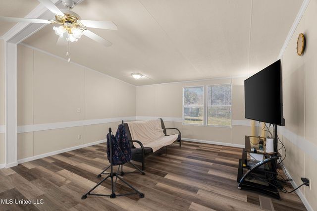 73 Mcleod Lane, Bassfield, MS 39421