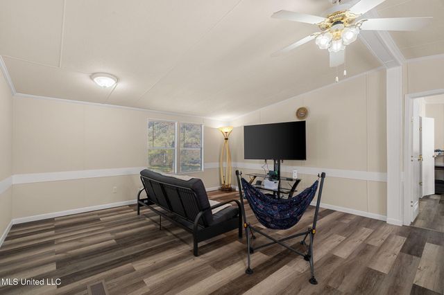 73 Mcleod Lane, Bassfield, MS 39421