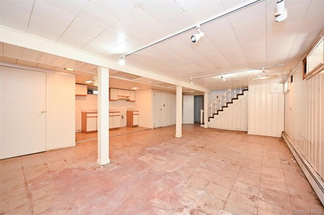 65-31 171st Street, Fresh Meadows, NY 11365