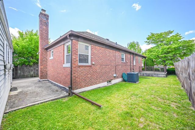 65-31 171st Street, Fresh Meadows, NY 11365