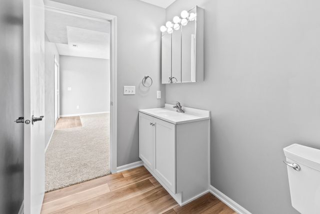 2714 S 17TH Street, Council Bluffs, IA 51501