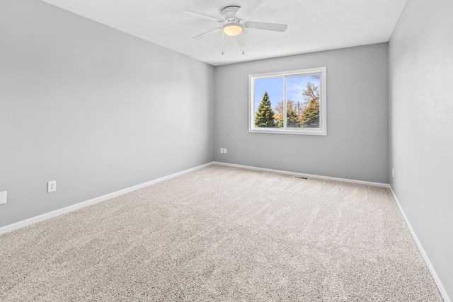 2714 S 17TH Street, Council Bluffs, IA 51501