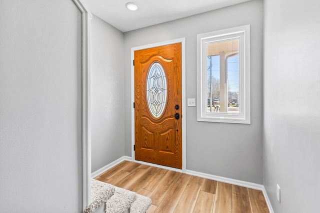 2714 S 17TH Street, Council Bluffs, IA 51501