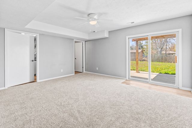 2714 S 17TH Street, Council Bluffs, IA 51501