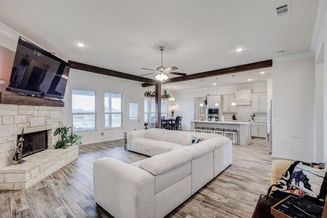 7604 Midway Ridge Trail, Ponder, TX 76259