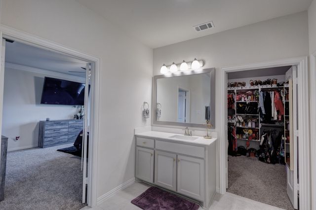 7604 Midway Ridge Trail, Ponder, TX 76259