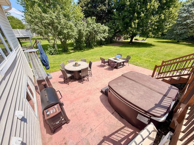 2024 Northview Lane NE, Rochester, MN 55906
